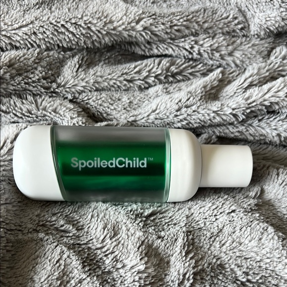 SpoiledChild Green and White Skincare Set - Picture 5 of 7